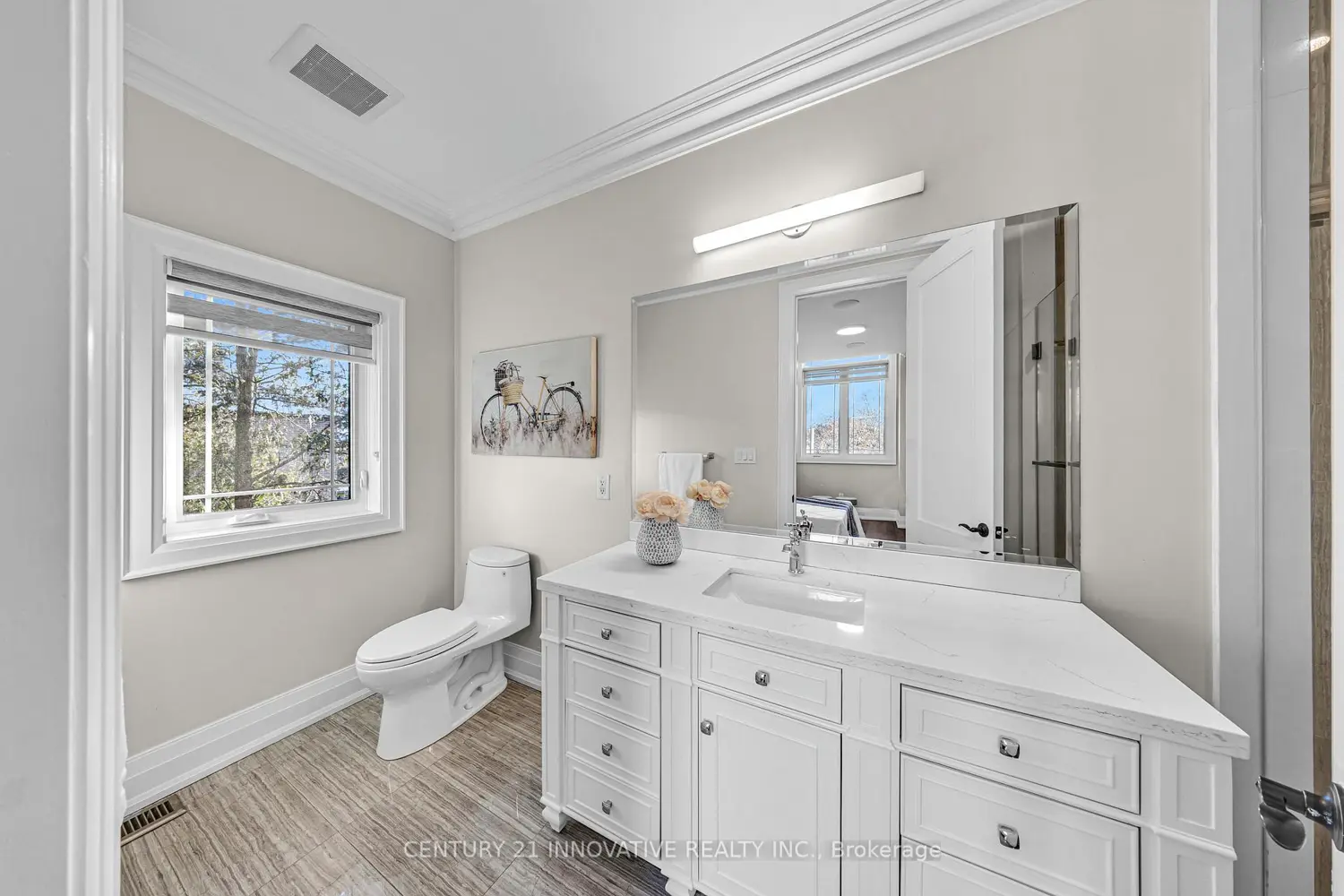 Additional image 17 of 752 Hillview Crescent