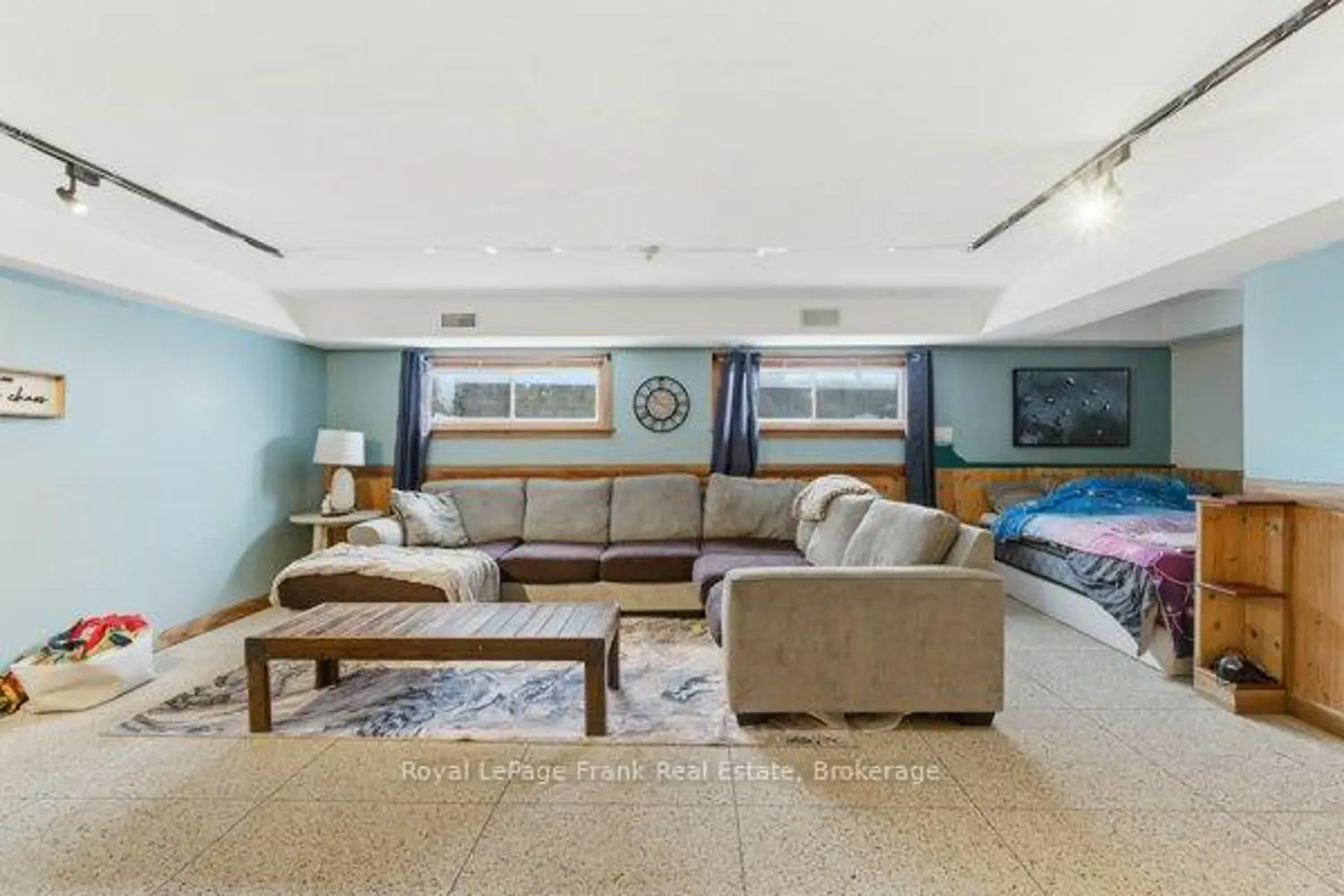 Additional image 9 of 241 Bellevue Drive