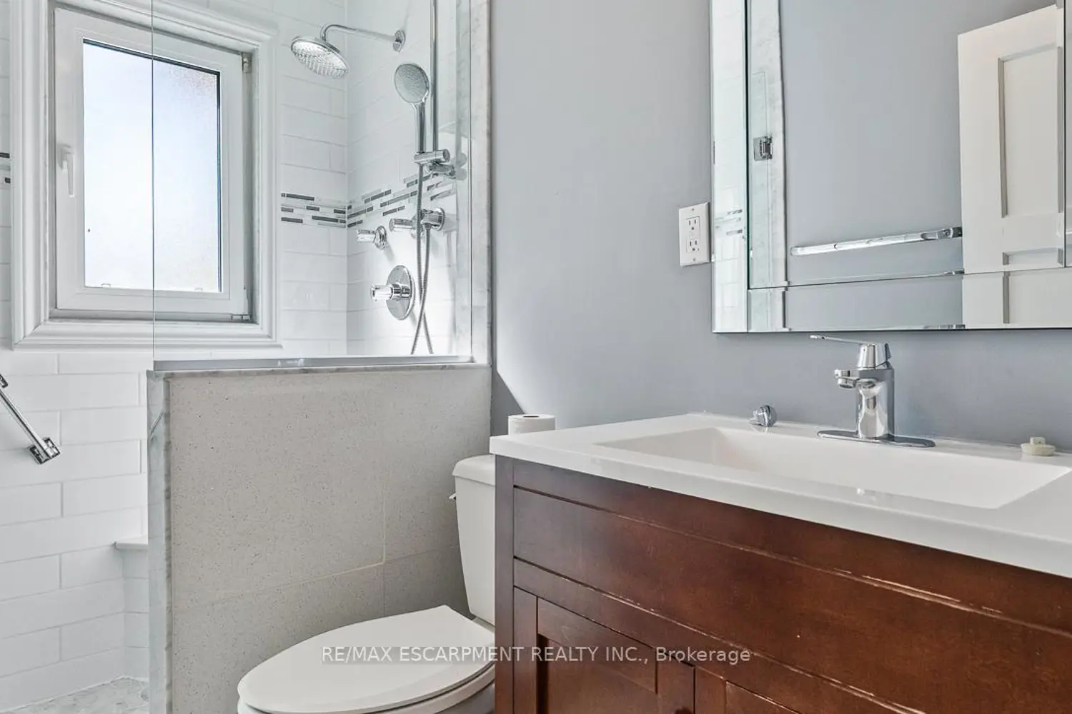 Additional image 4 of 2510 Donnavale Drive