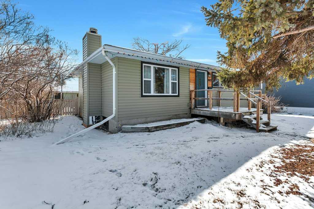 Additional image 2 of 3601 41 Avenue, Red Deer, AB, T4N 2X7