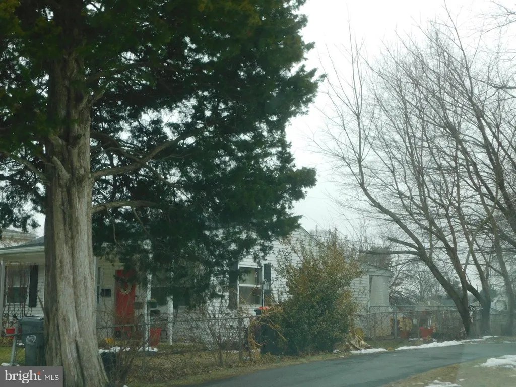 Additional image 3 of 11 Castle Hill Drive, New Castle, DE 19720