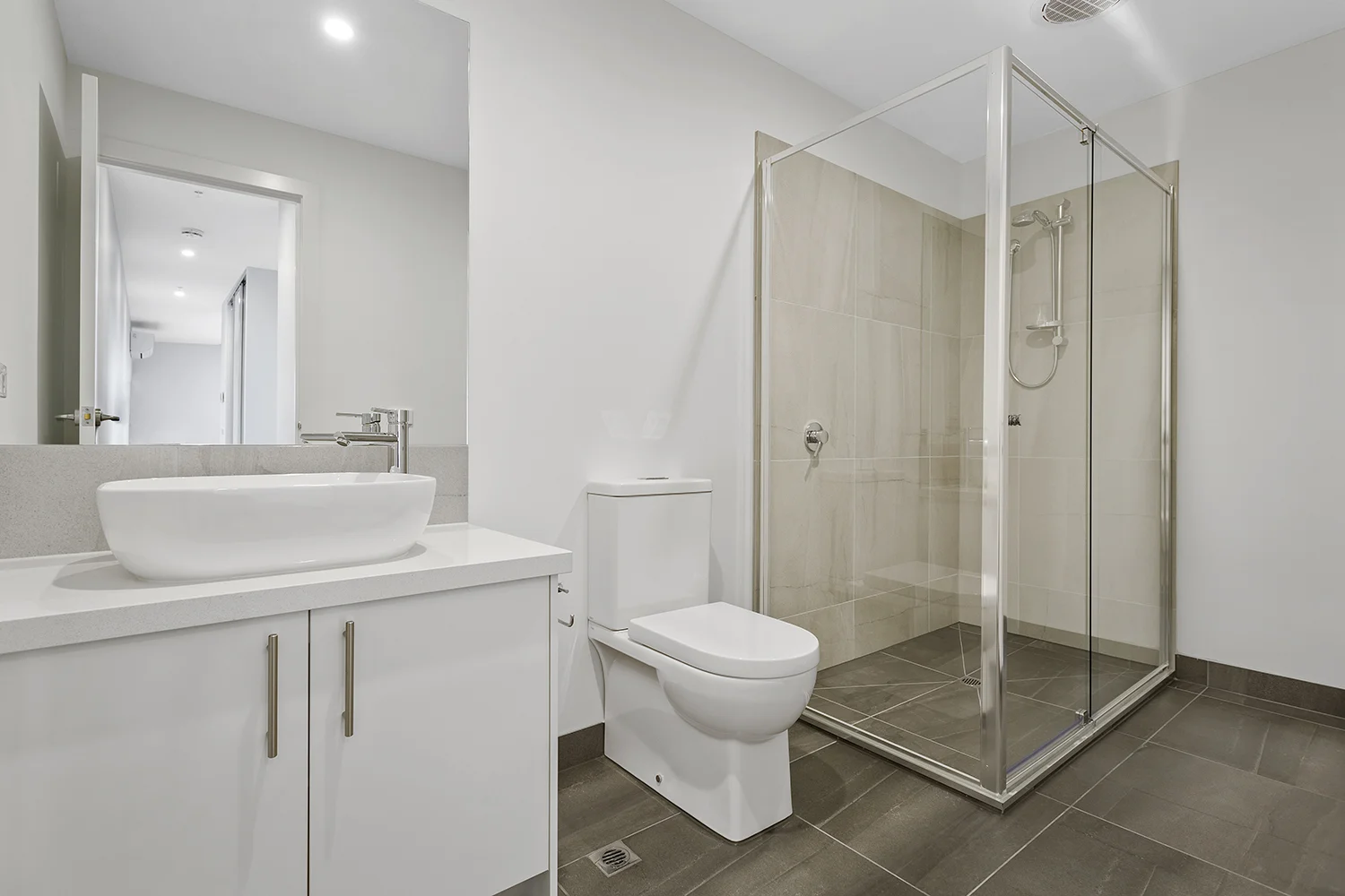 Additional image 5 of 8/759 Gilbert Road, Reservoir VIC 3073