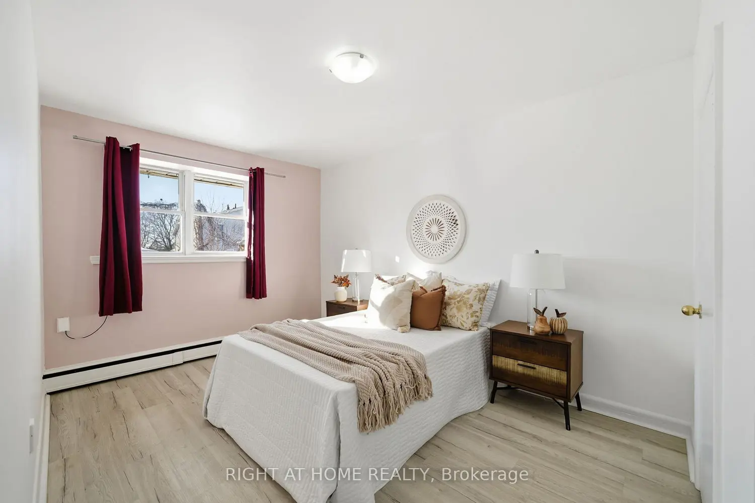 Additional image 11 of 708 Carnegie Avenue