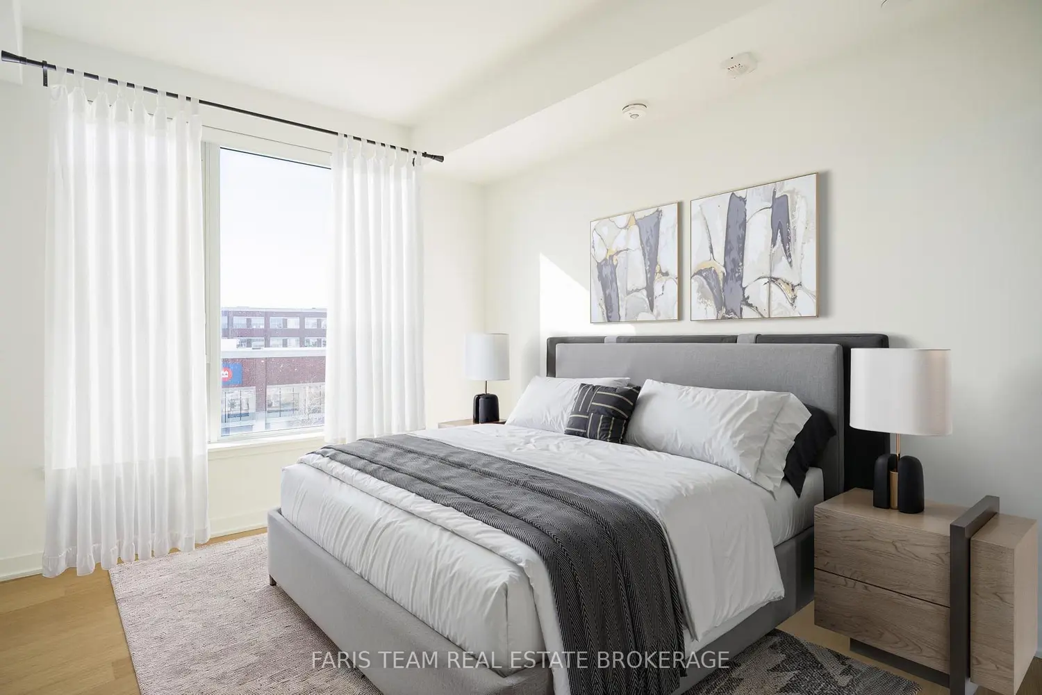 Additional image 10 of 31 Huron Street 216