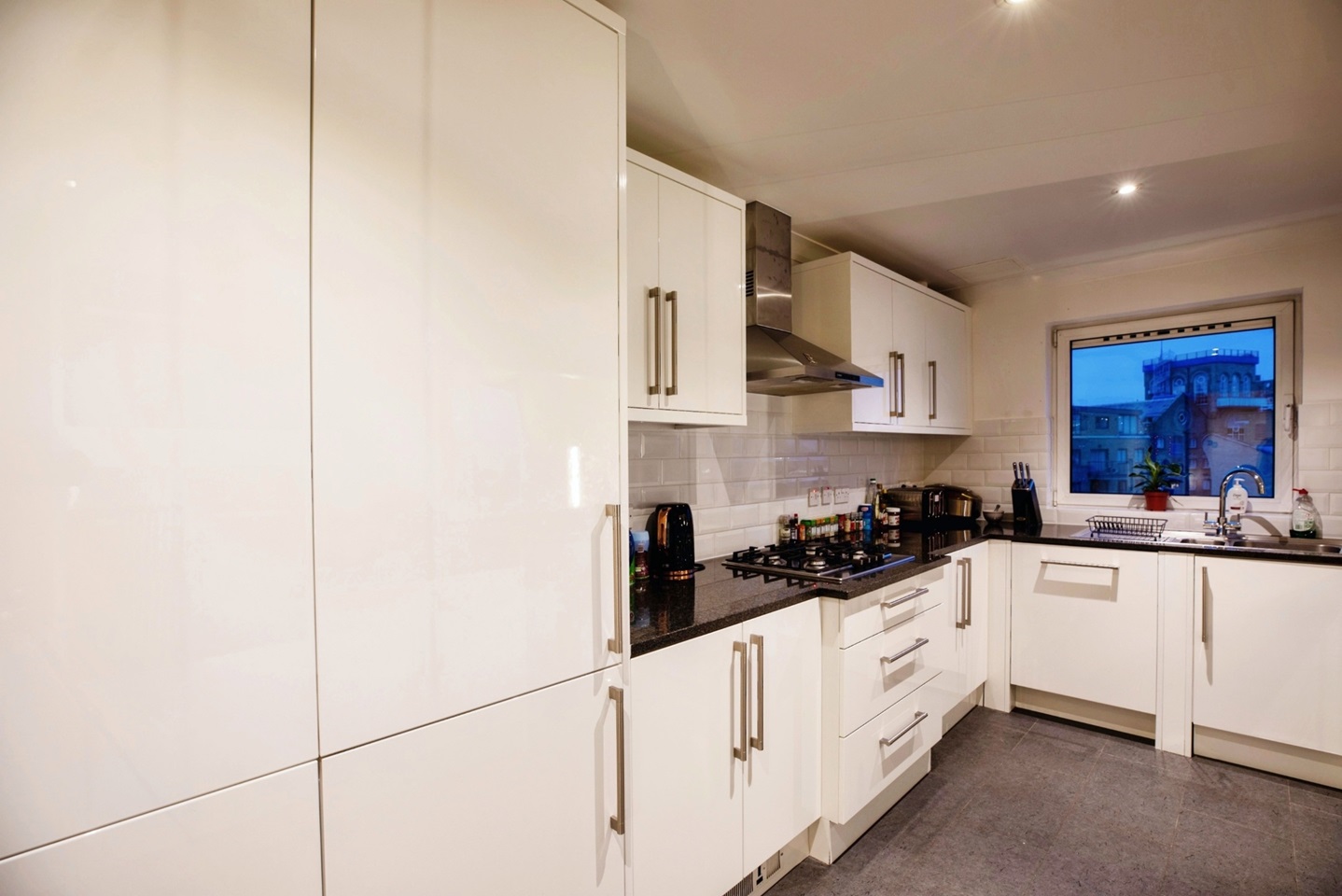 Additional image 4 of 2 Bed Flat, Bermondsey Wall West, SE1, N1 7GU