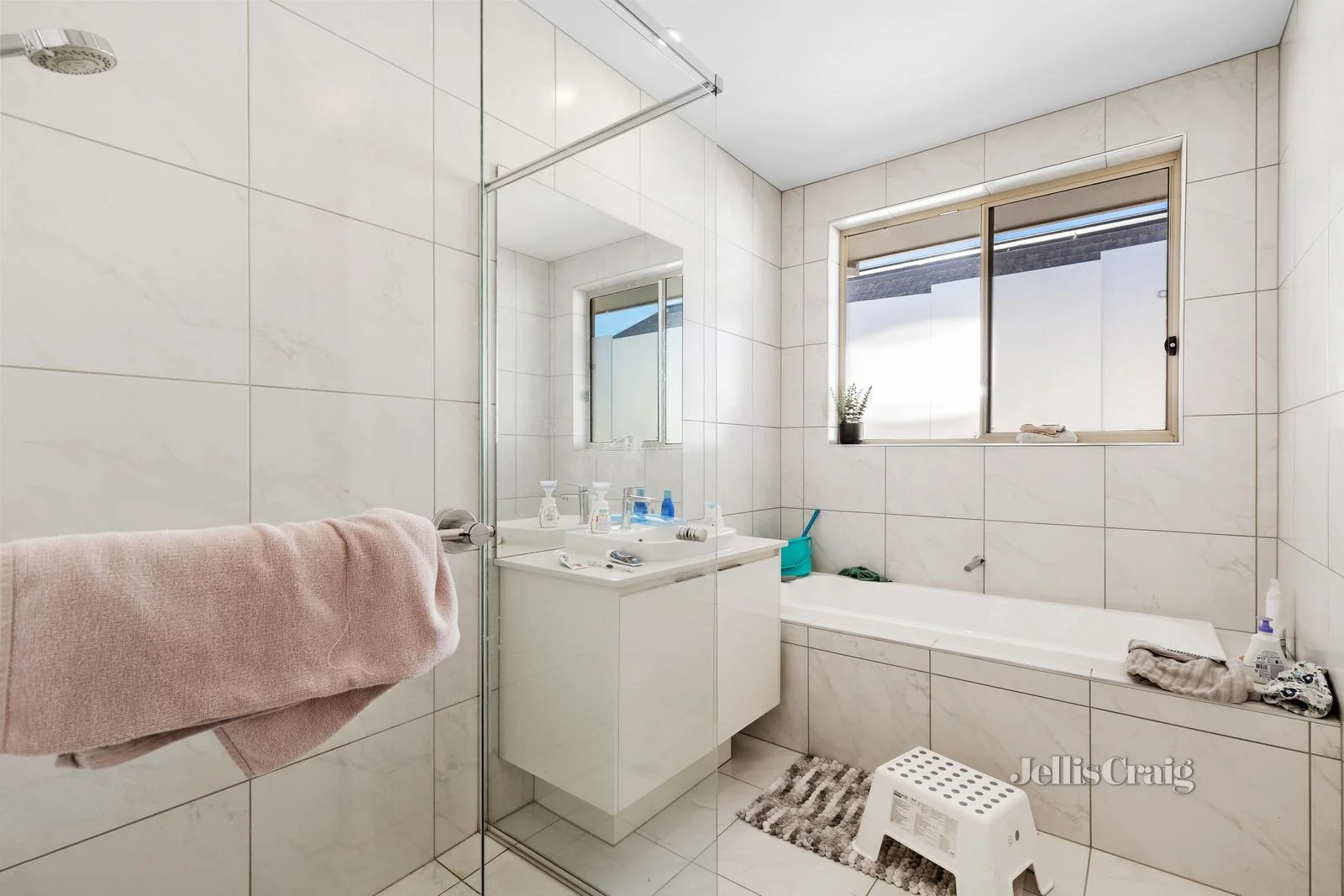 Additional image 7 of 1/48 Mount Street, Glen Waverley VIC 3150