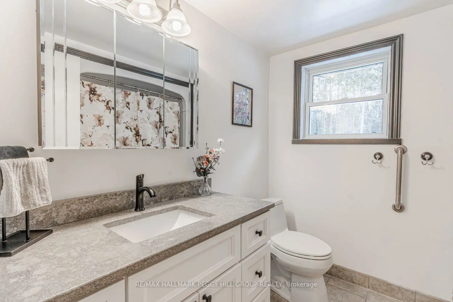 Additional image 9 of 71 Ronald Avenue