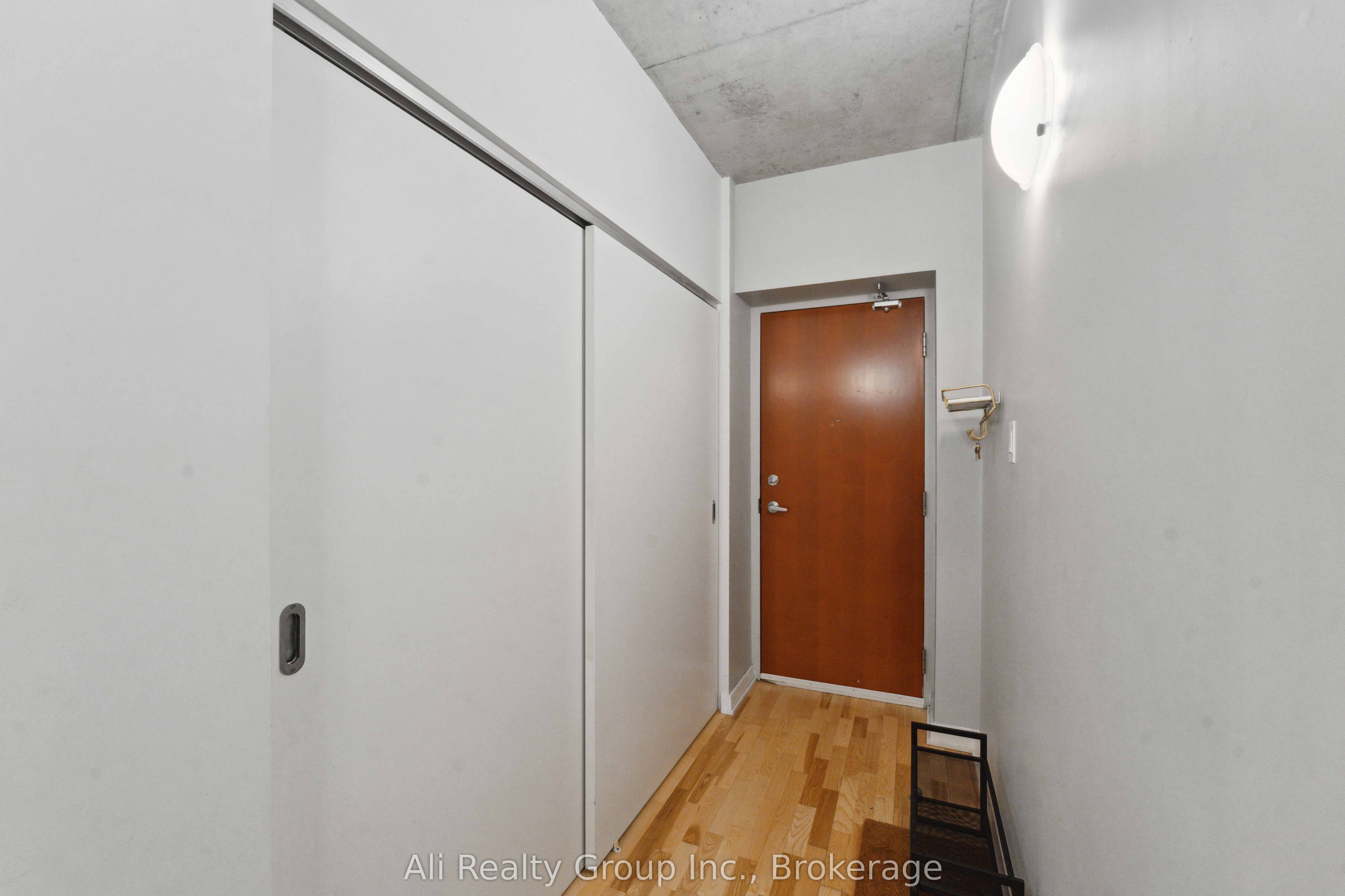 Additional image 6 of 714-324 Laurier Avenue W, Ottawa, ON, K1P 0A4