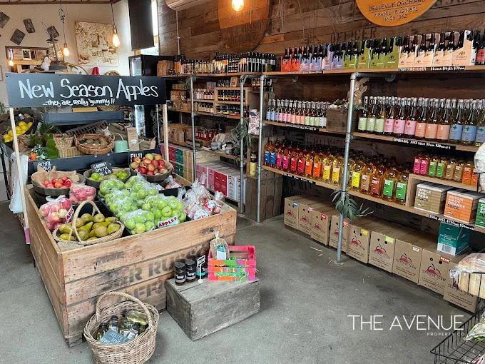 Additional image 6 of Officer VIC 3809