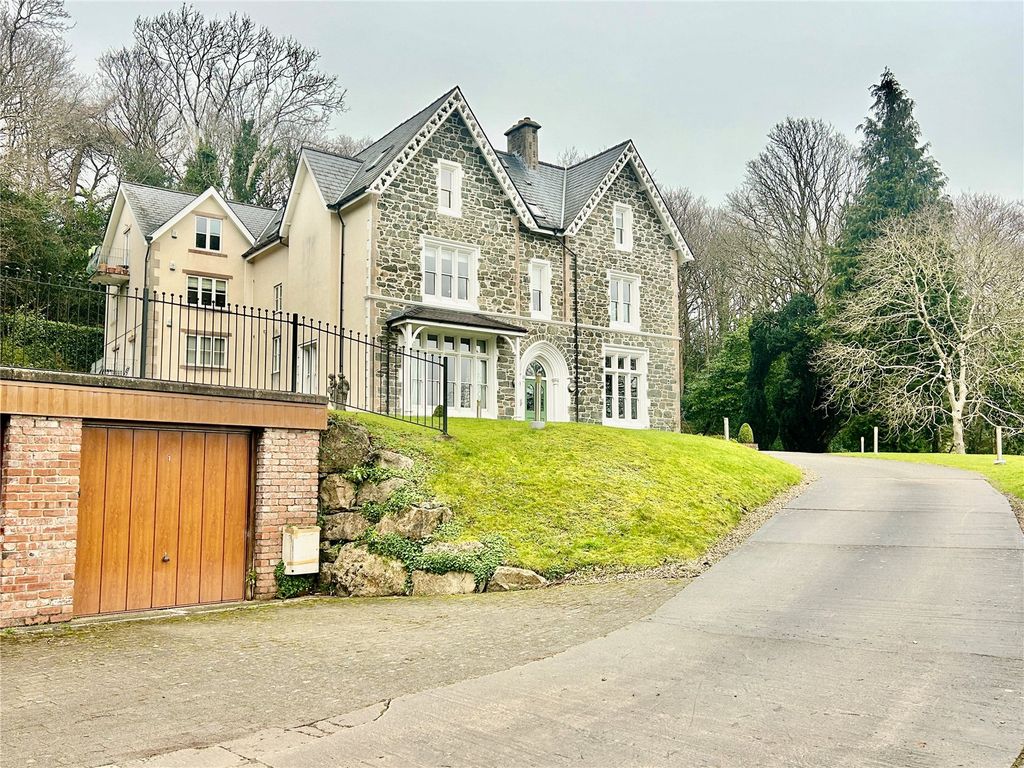 Additional image 14 of 3 bed maisonette for saleCadnant Road, Menai Bridge, Isle Of Anglesey LL59