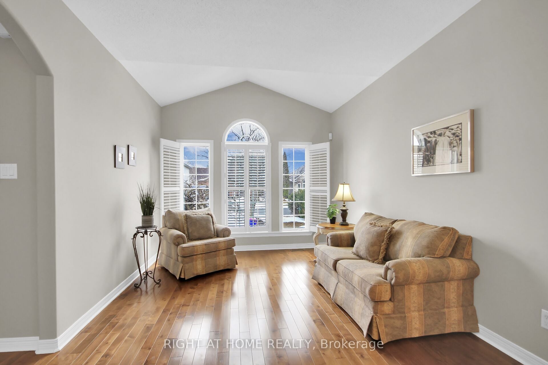 Additional image 6 of 19 Cinnabar Way, Ottawa, ON, K2S 1Y6