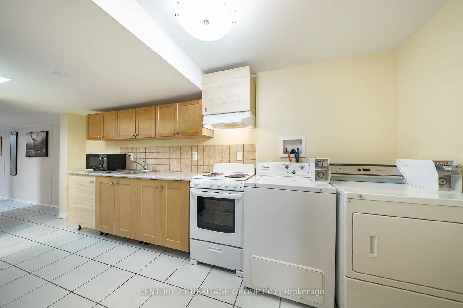 Additional image 13 of 215 Keele Street