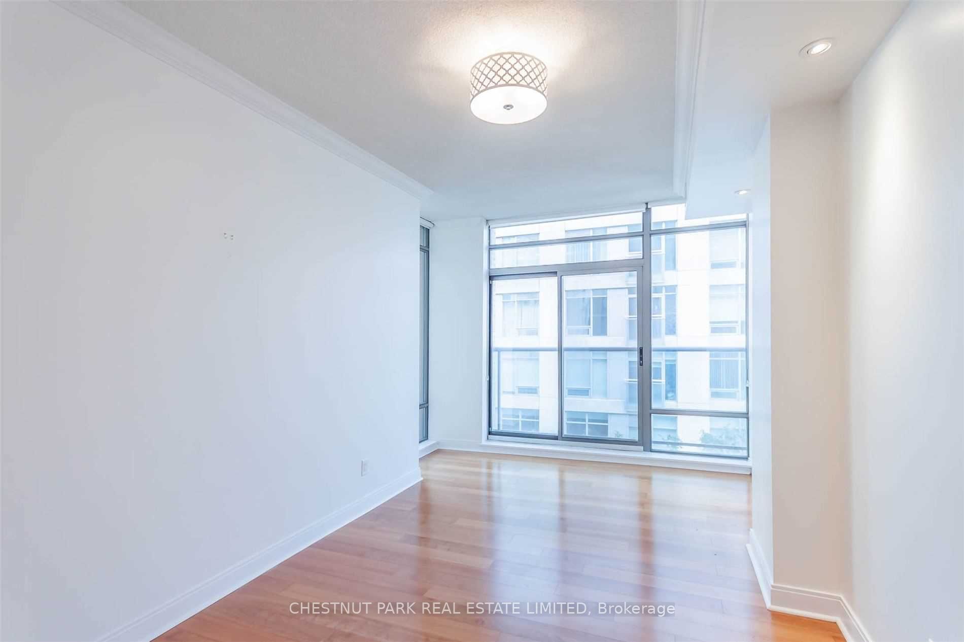 Additional image 5 of 401-21 Scollard Street, Toronto, ON, M5R 1G1