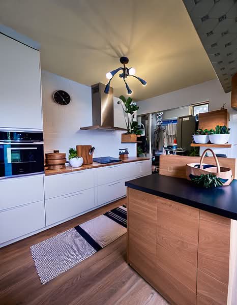 Additional image 3 of 18C Circuit Road