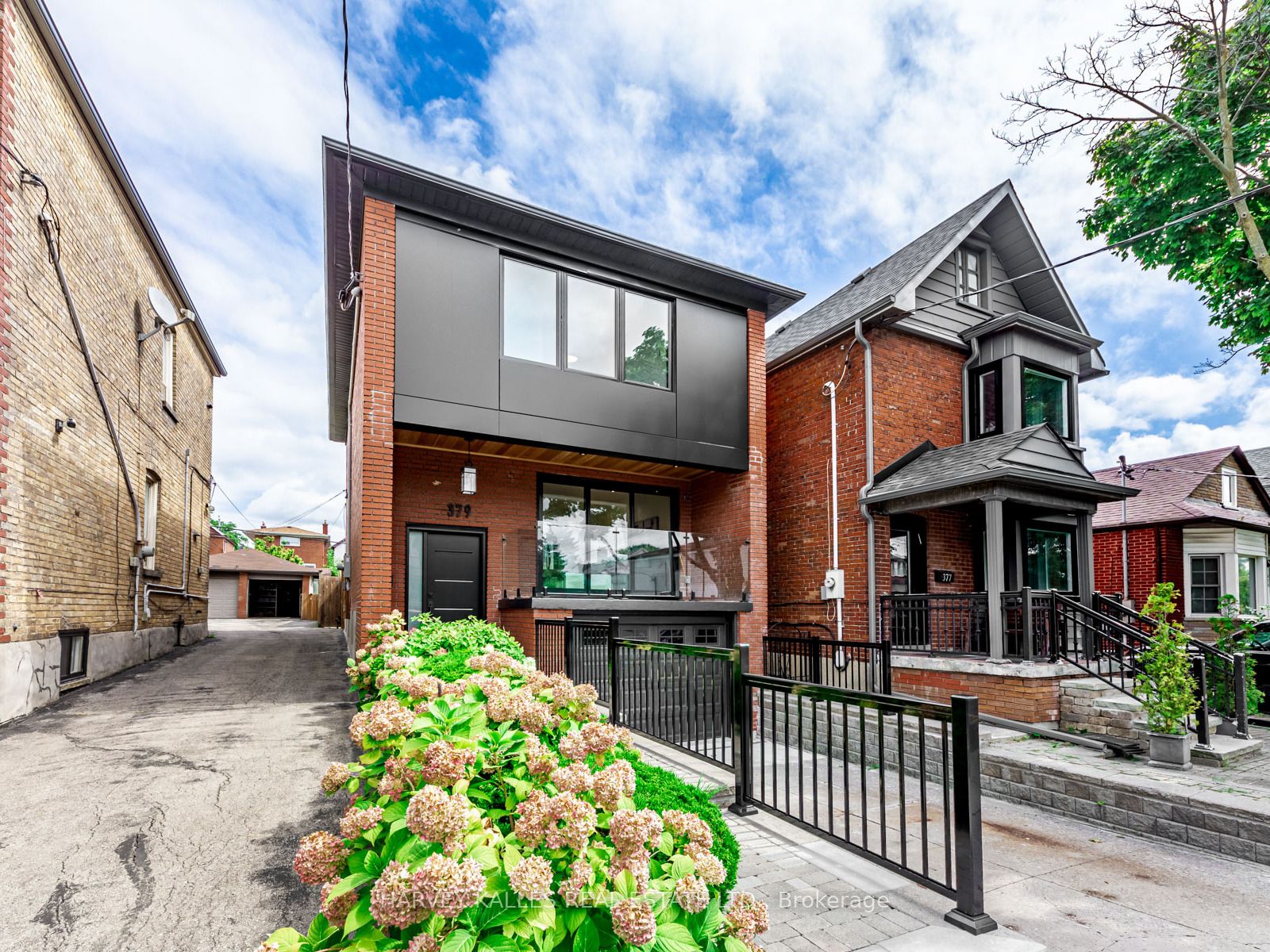 Additional image 2 of 379 Winona Drive, Toronto, ON, M6C 3T4