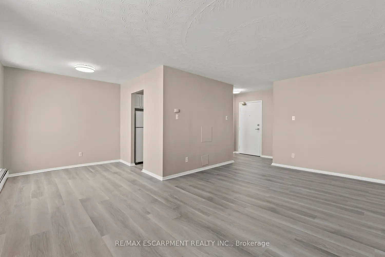 Additional image 2 of 359 Geneva Street 1004