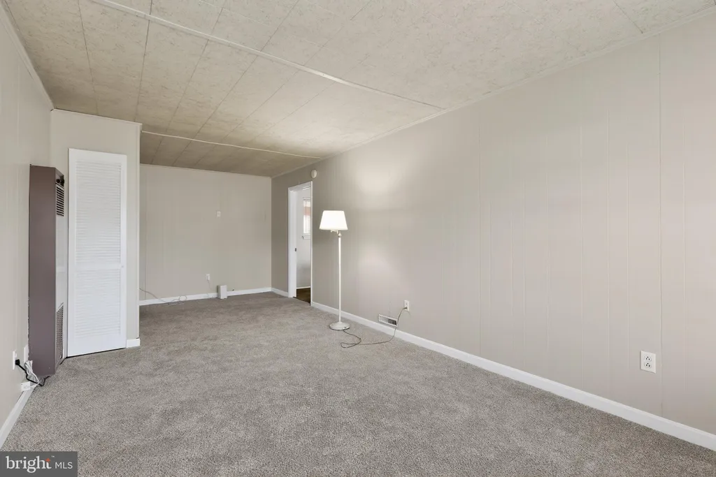 Additional image 18 of 704 Birchwood Drive, Newark, DE 19713