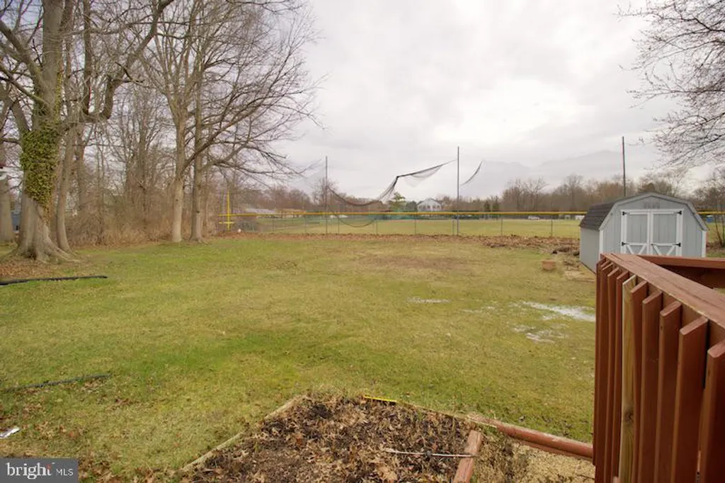 Additional image 20 of 8 Sue Lane, Newark, DE 19711