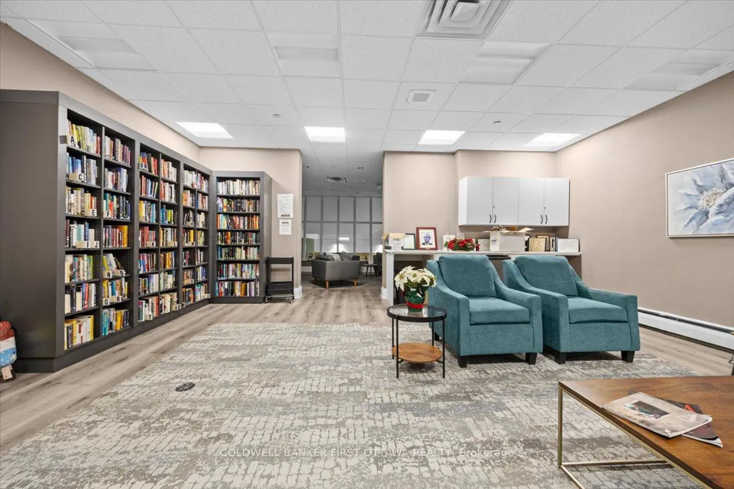 Additional image 19 of 1171 Ambleside Drive 808