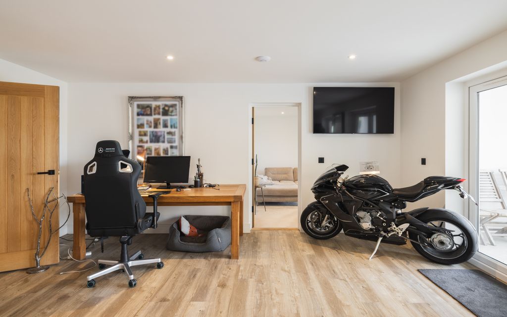 Additional image 9 of 3 bed flat for saleLa Route De La Pulente, St. Brelade, Jersey JE3