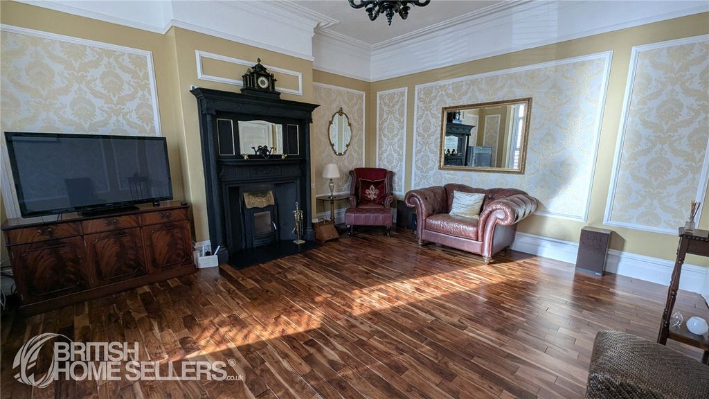 Additional image 3 of 6 bed semi-detached house for salePark Road, Hartlepool, Durham TS26
