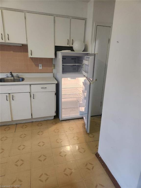 Additional image 2 of 11-12 Westmount Road W, Kitchener, ON, N2M 1R5