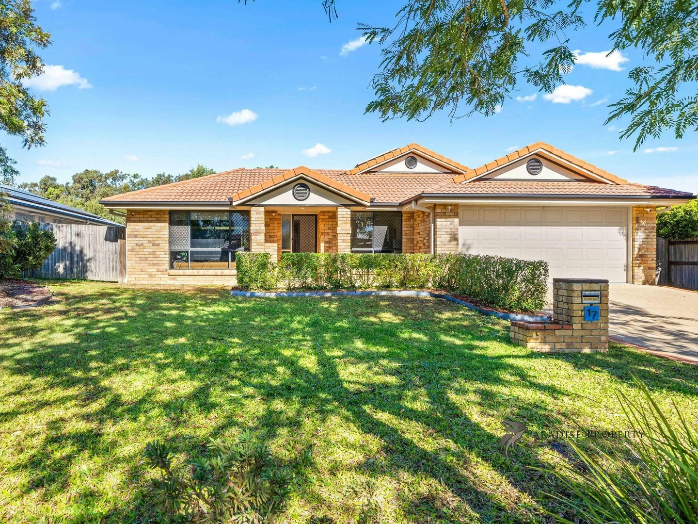 17 Lamington Pl, Parkinson QLD 4115