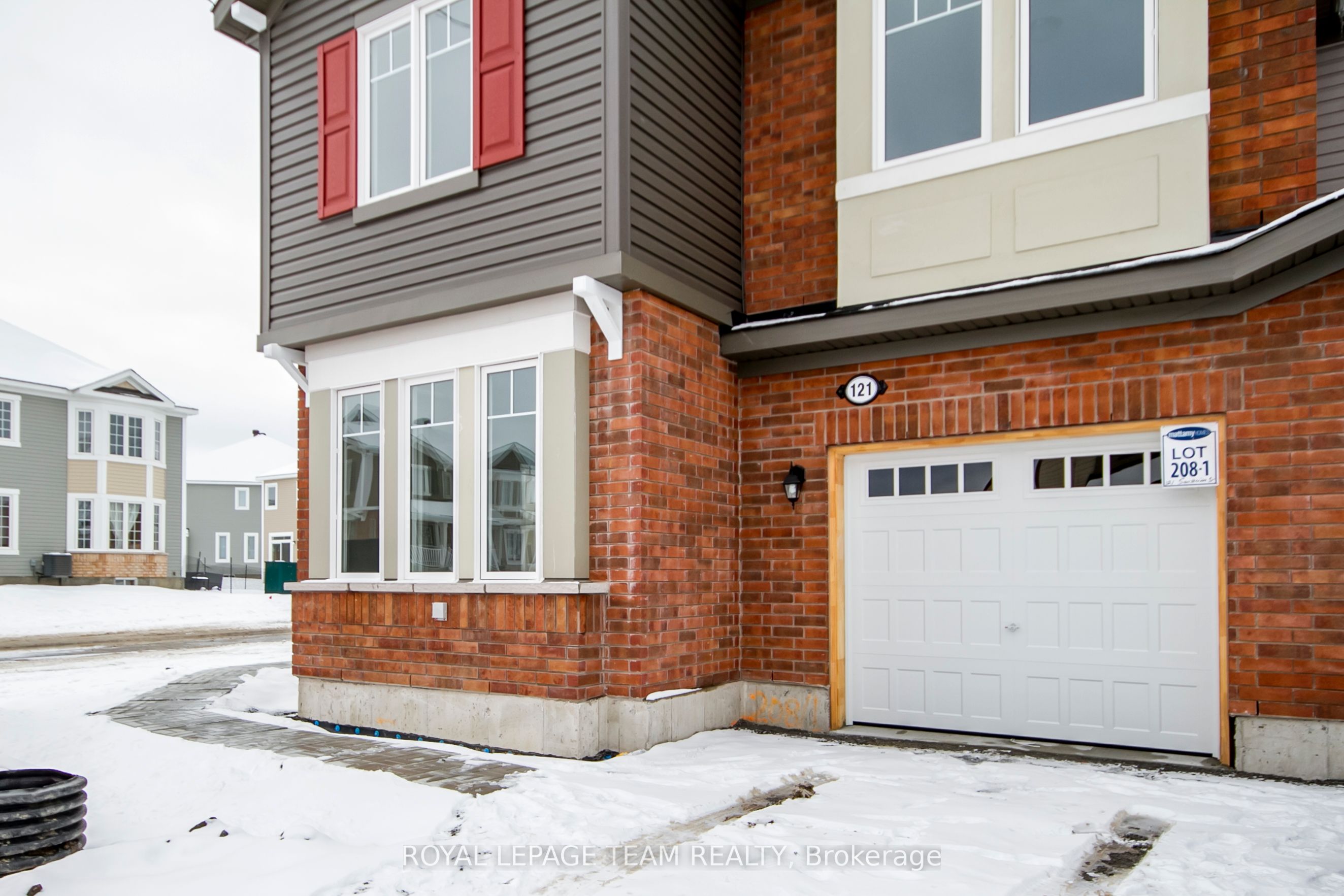 Additional image 3 of 121 Santolina Street, Ottawa, ON, K2S 0W8