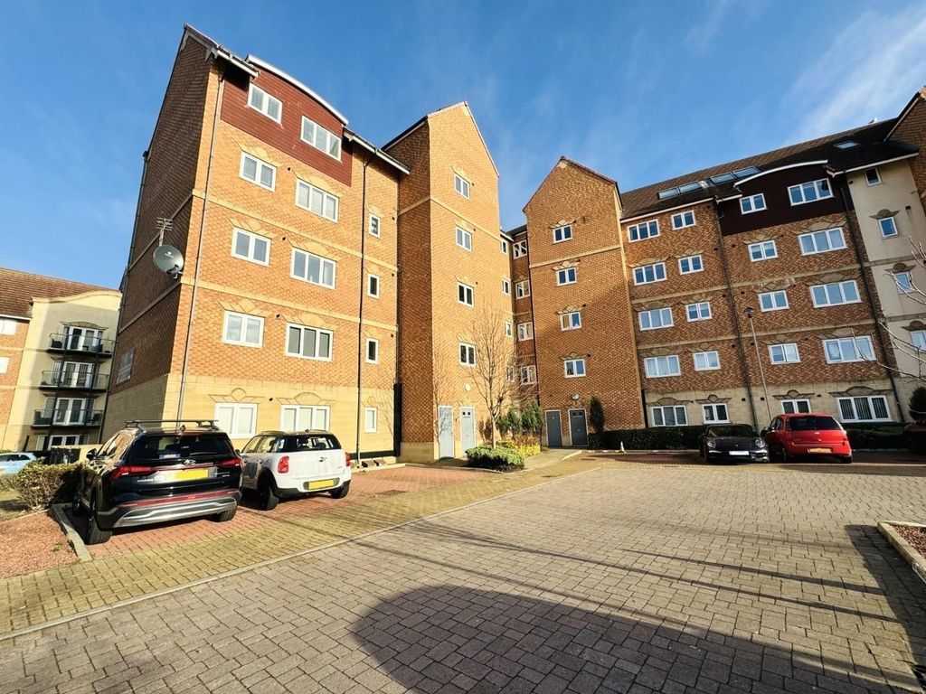 2 bed flat for saleMansion House, Fleet Avenue, Hartlepool TS24