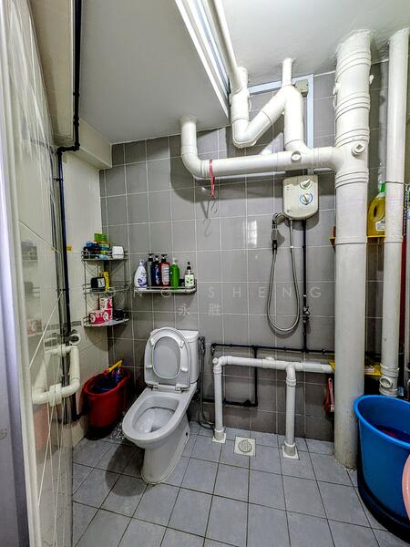 239 Hougang Street 22 photo 3