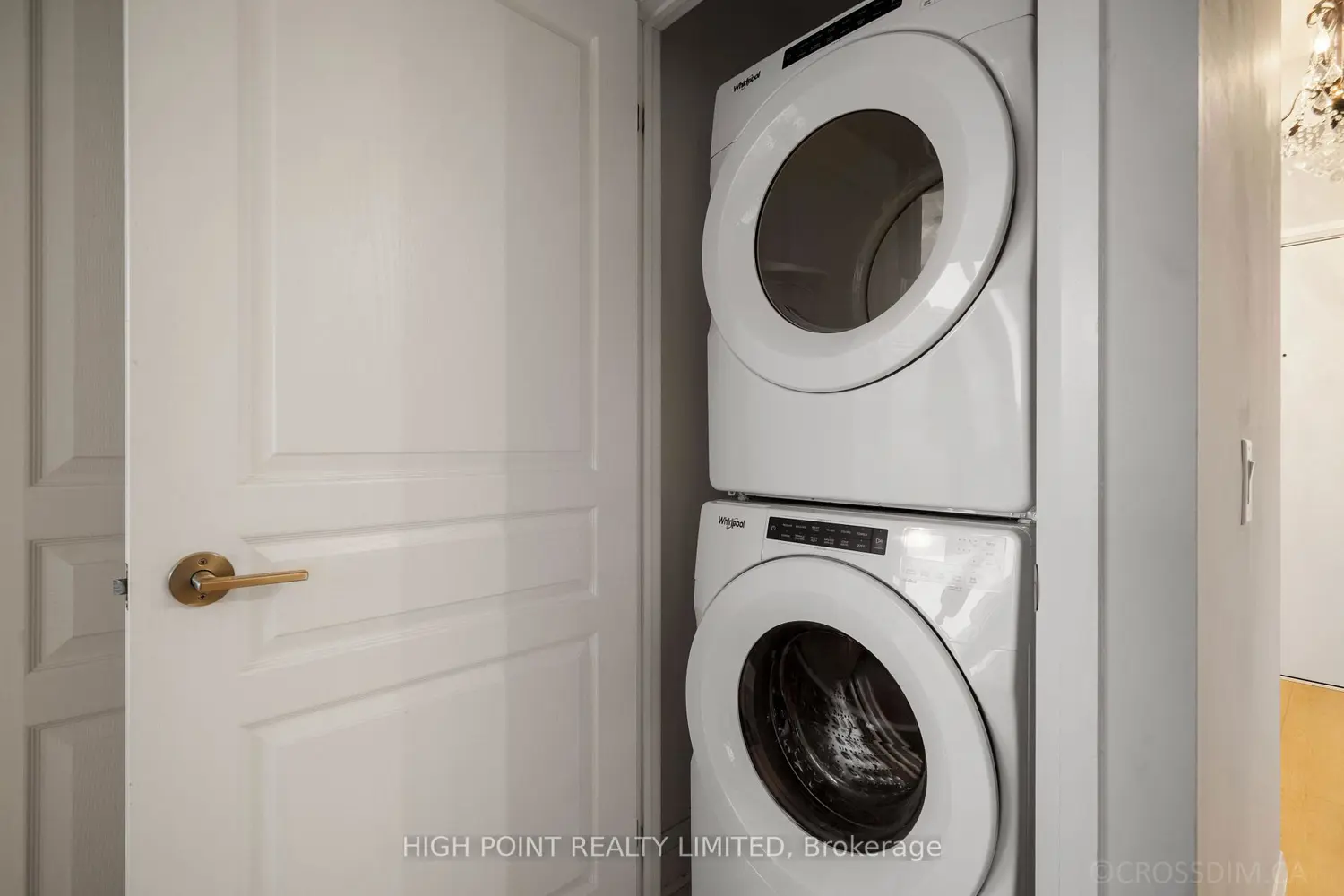 Additional image 11 of 1 Hurontario Street 610