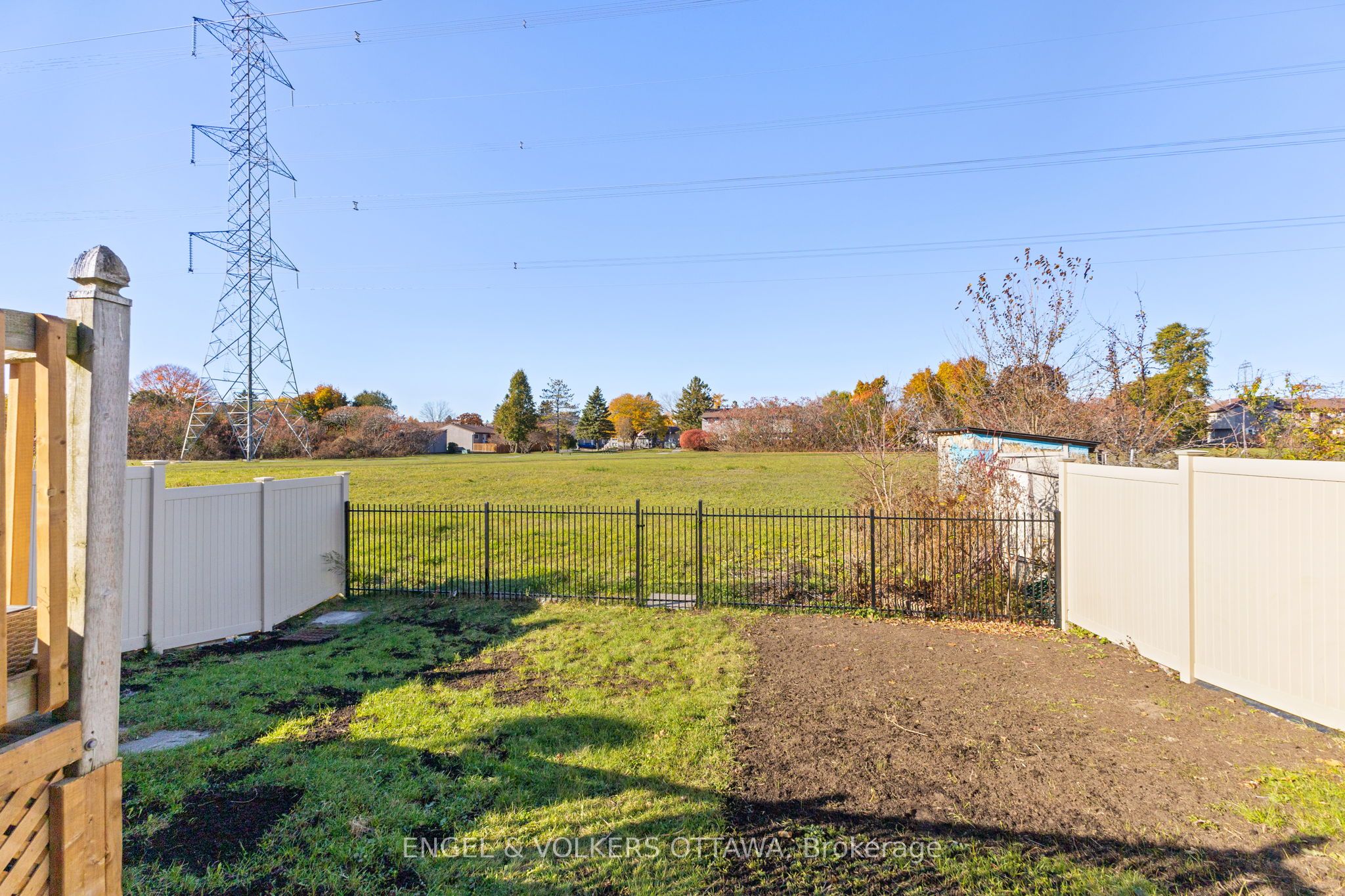 Additional image 5 of 47 Benlea Drive, Ottawa, ON, K2G 4A3