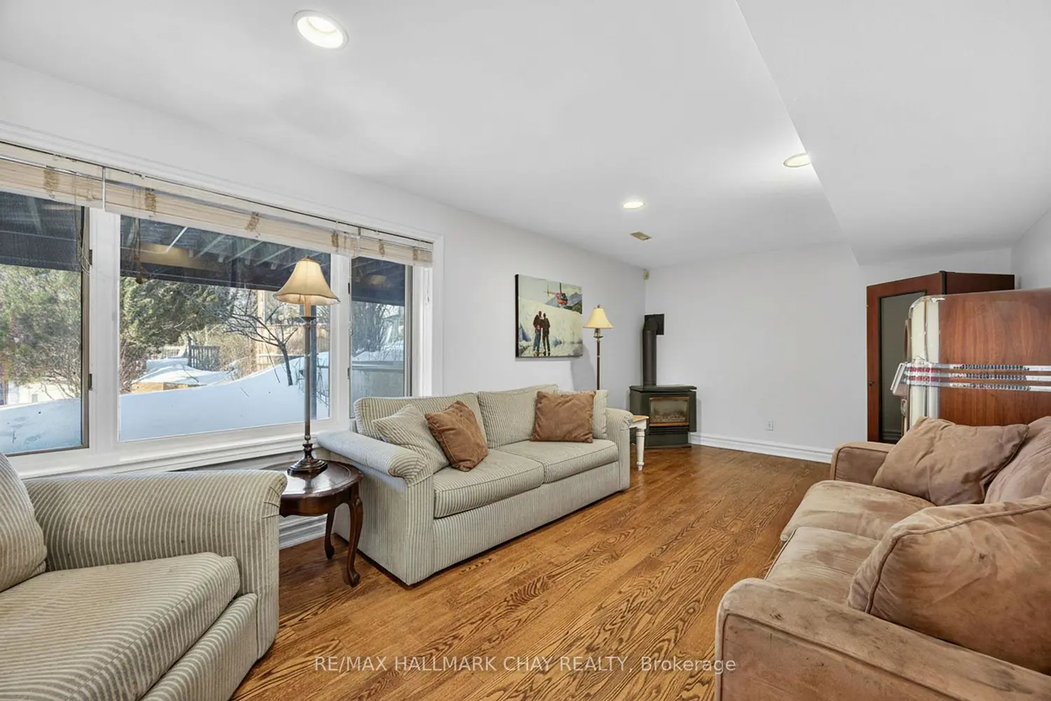 Additional image 10 of 1976 River Road