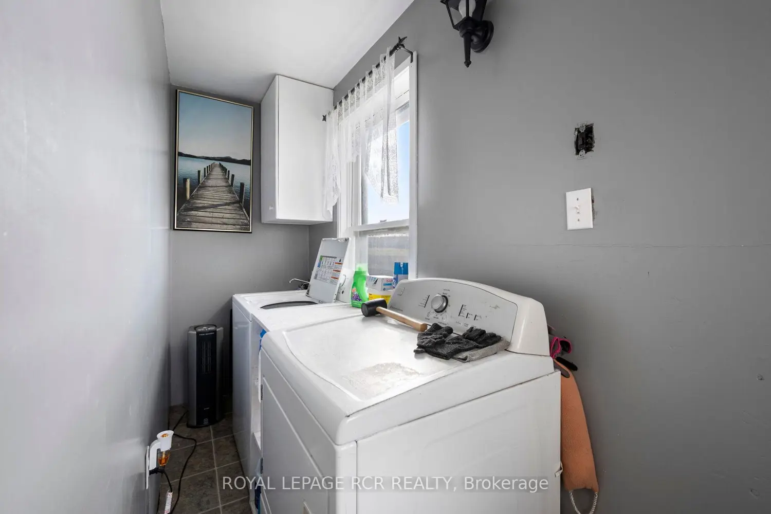 Additional image 13 of 553456 Mono Amaranth Townline