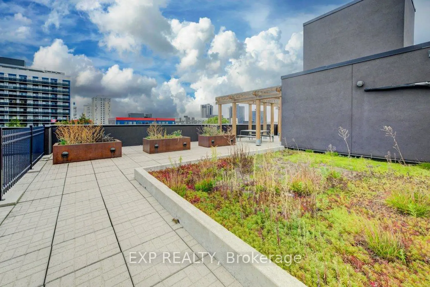 Additional image 15 of 250 Albert Street 718