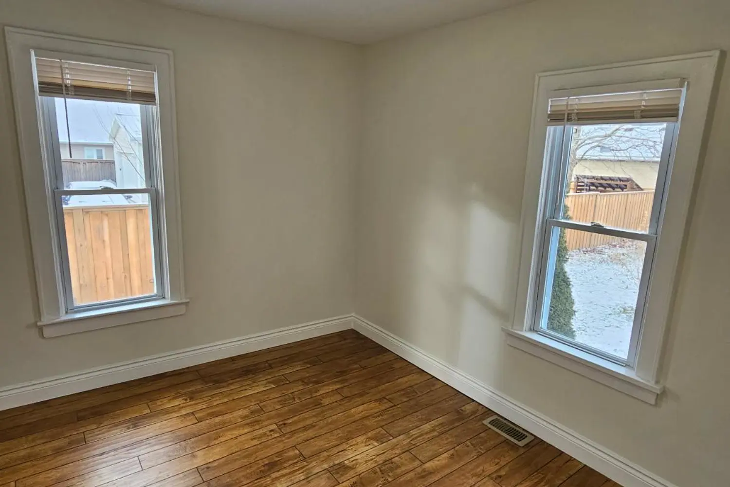 Additional image 10 of 4360 Petrolia Line