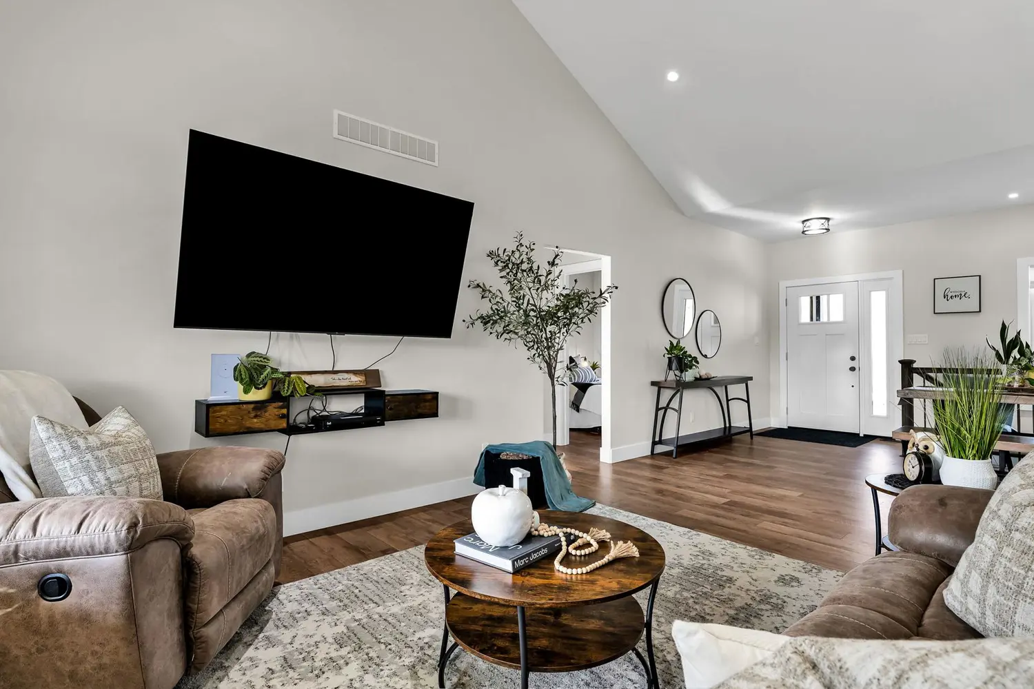 Additional image 9 of 298 Tobacco Road