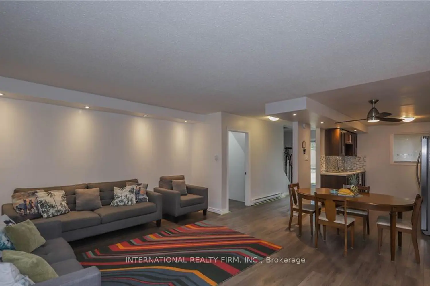 Additional image 7 of 1775 Culver Drive 100