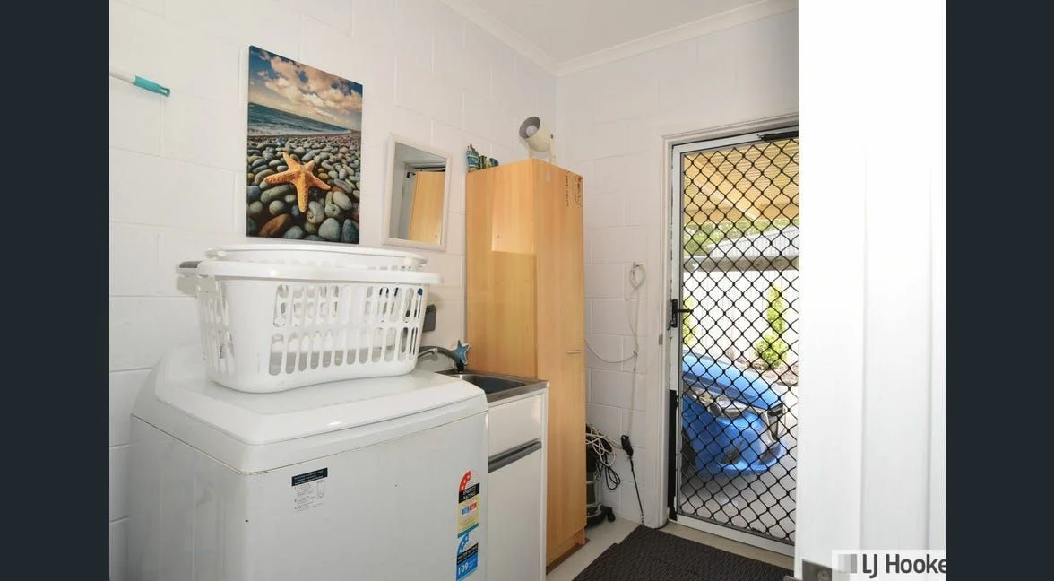 Additional image 6 of 7 AMANDA CRESCENT, Tully Heads QLD 4854