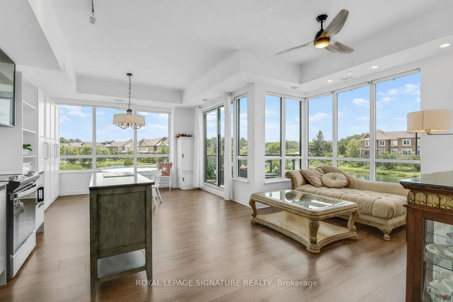 Additional image 7 of 395 Dundas Street 234