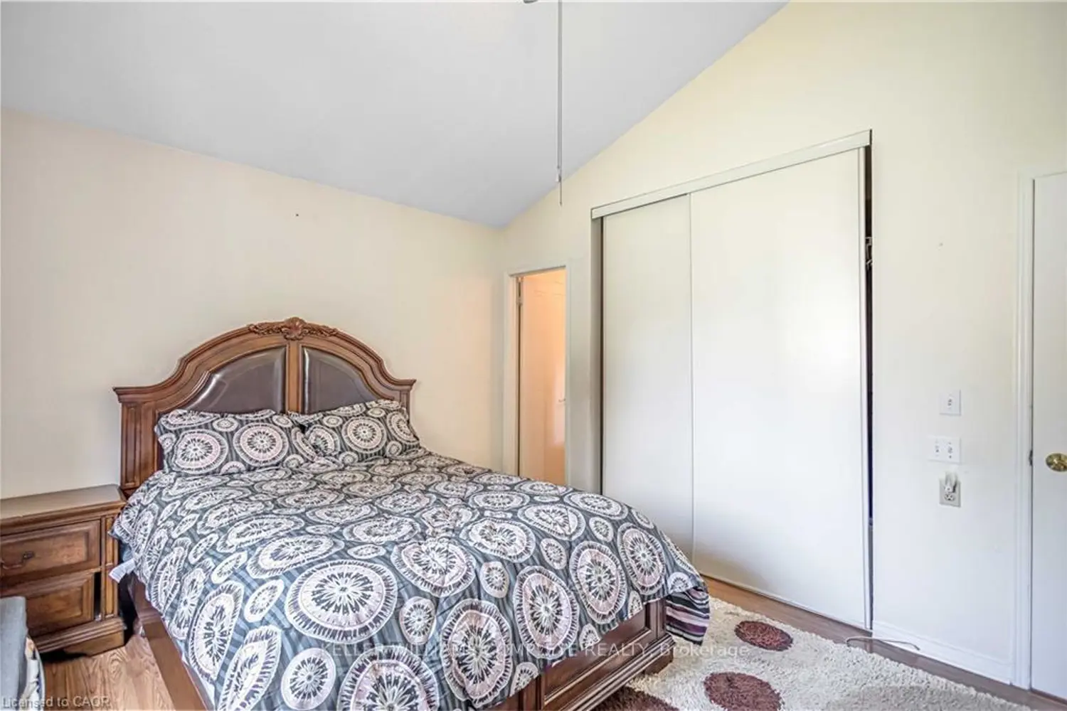 Additional image 11 of 375 Silverbirch Boulevard