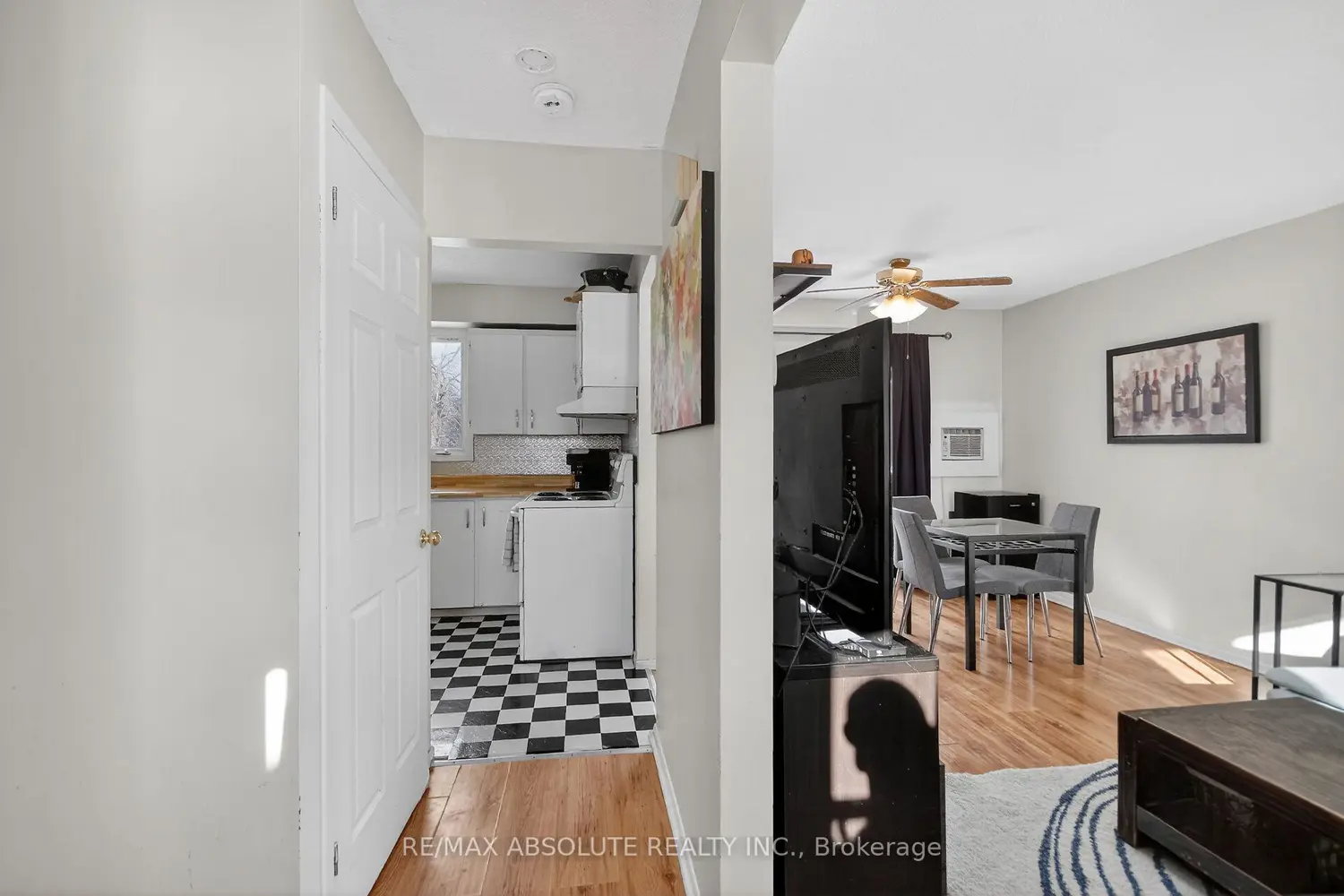 Additional image 2 of 68 King Street 12