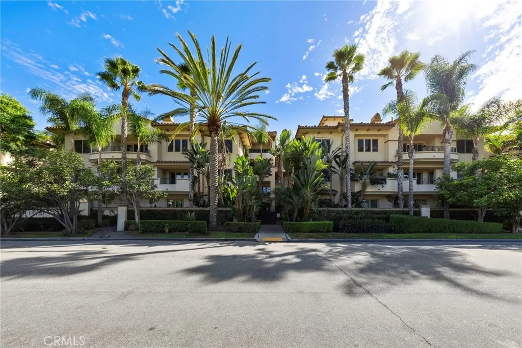 Additional image 59 of 401 Bernard Street Unit 211, Costa Mesa, CA 92627