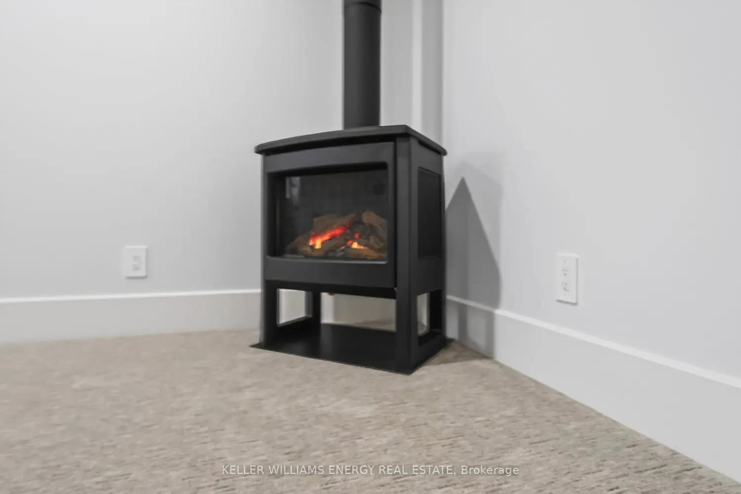 Additional image 14 of 74 Meagan Lane