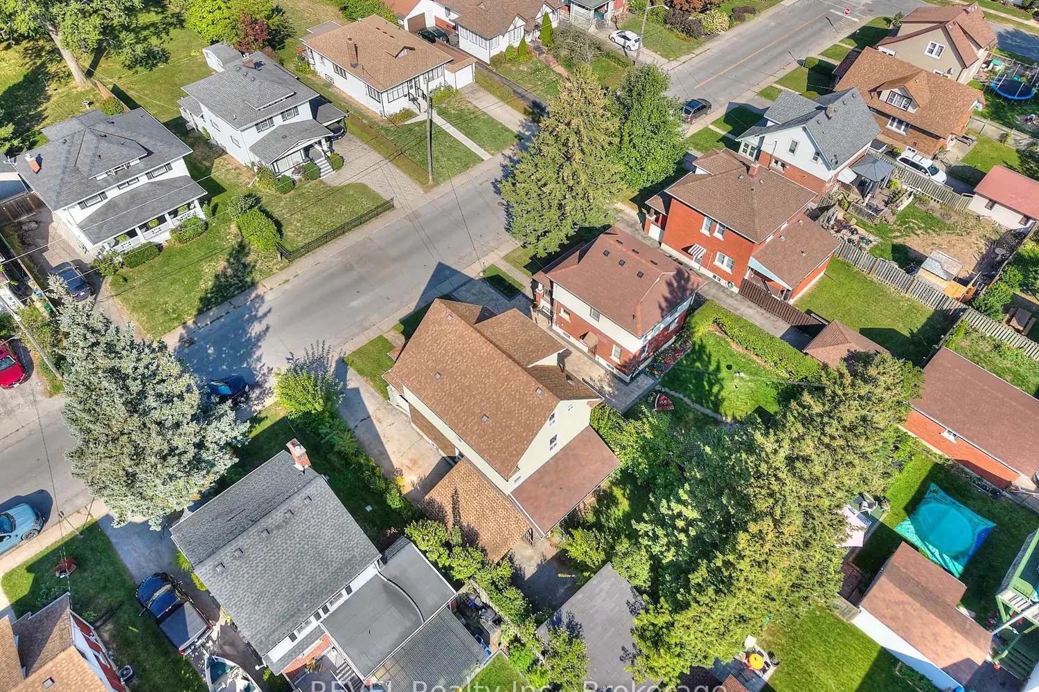 Additional image 19 of 5806 Prince Edward Avenue