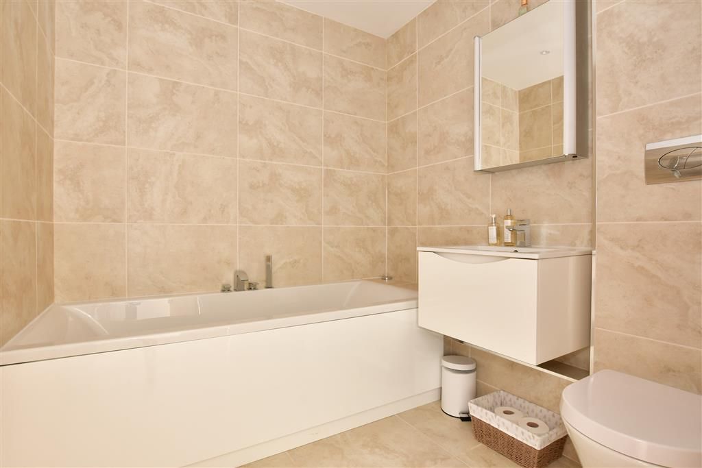 Additional image 8 of 2 bed flat for saleGrange Road, Sandown, Isle Of Wight PO36