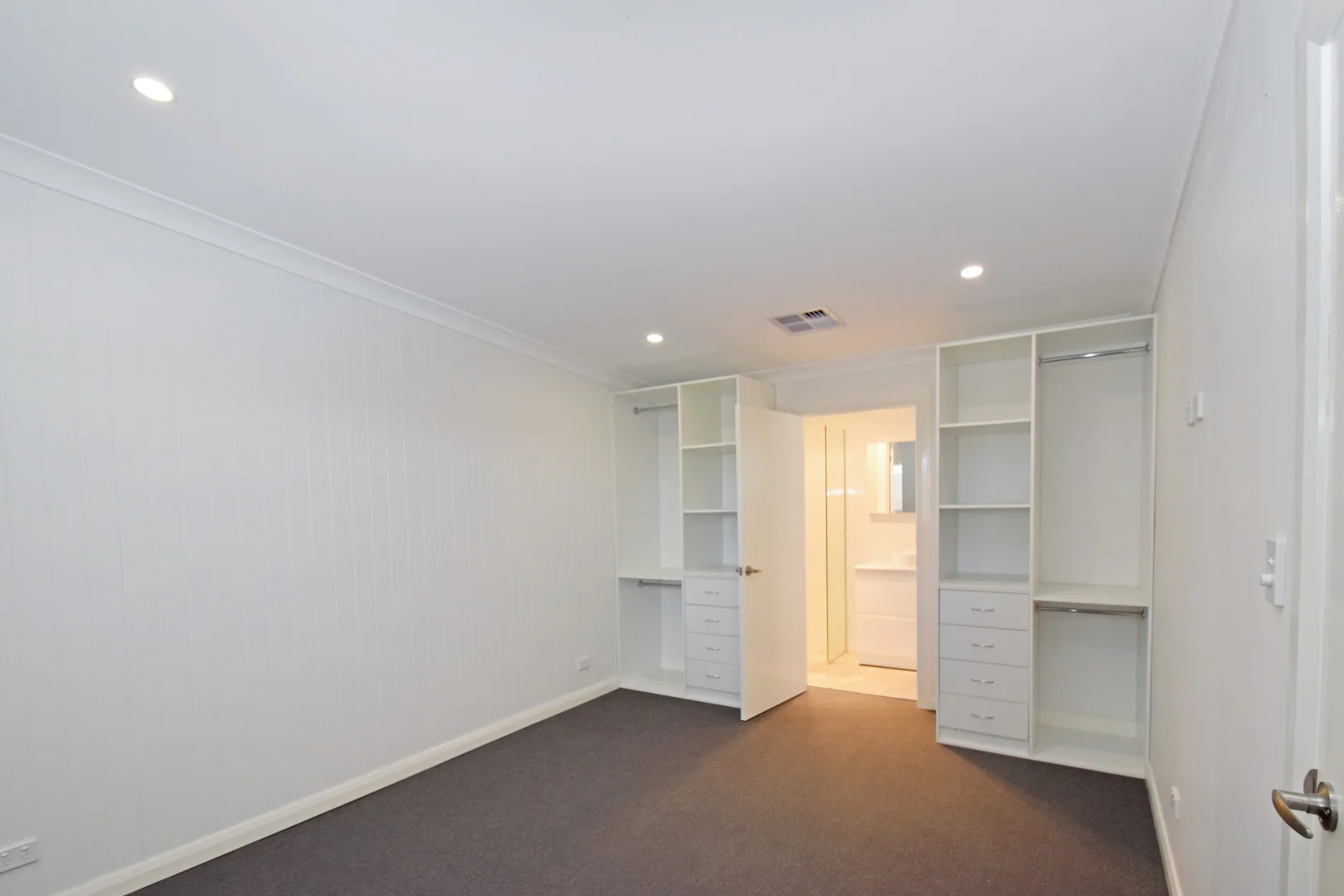 Additional image 5 of 96 Cobalt Street, Broken Hill NSW 2880