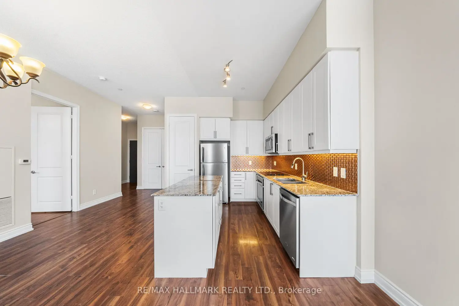 9600 Yonge Street Ph6 photo 5