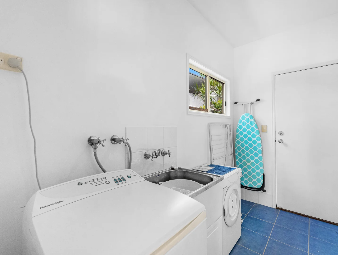 Additional image 31 of 506 Esplanade, Urangan QLD 4655