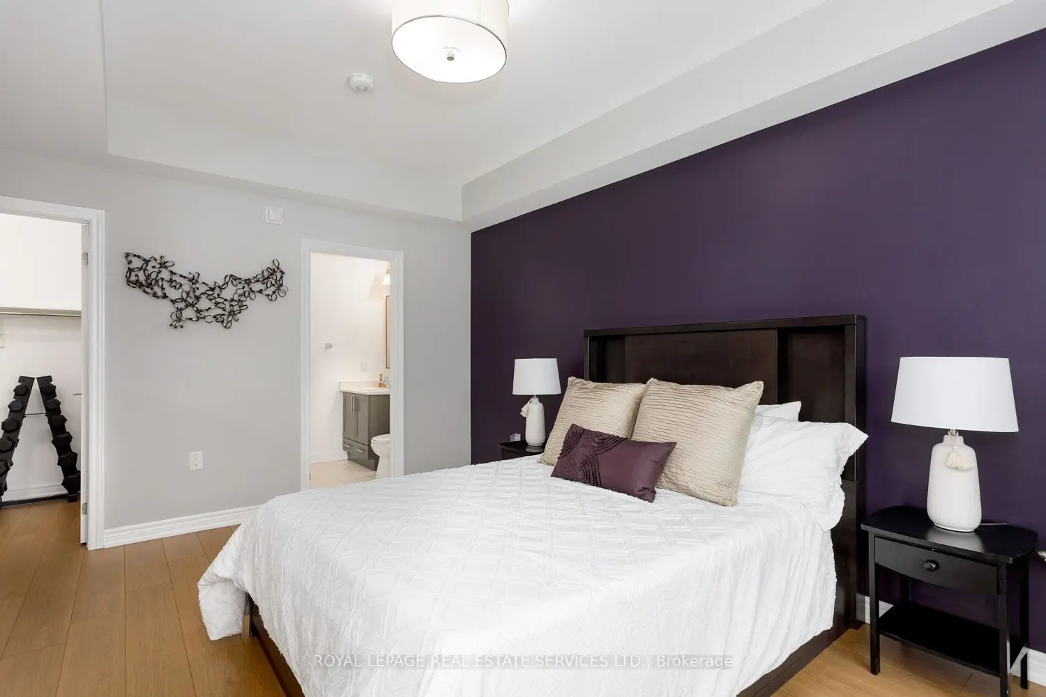 Additional image 11 of 2370 Khalsa Gate 212